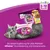 Whiskas Junior 2–12 Monate macskaeledel csomagolás, Milch-Kätzchen 55 g snack, cicával. Felirat: Die ideale Ergänzung für jede Mahlzeit: Whiskas Feuchtnahrung und Katzensnacks.