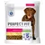 Perfect Fit Adult 1+ hondenvoer, rijk aan kip, voor honden >10 kg. Tekst: 'Supports whole body health', 'total 5', 'no added artificial colours'. Afbeelding van een bruine hond.