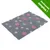 Tapis gris en tissu avec motifs pattes blanches et cœurs roses, texte visible : Exclusivité zooplus ! Tapis gris en tissu avec motifs pattes blanches et cœurs roses, texte visible : Exclusivité zooplus !