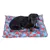 Cama para perro con funda azul y estampado de sandía, forma rectangular, acolchada.
