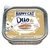 HAPPY CAT Duo Häppchen auf Paté, Rind & Kaninchen, 100 g. + Vitamine + Kräuter. Strato di paté con bocconcini Manzo & Coniglio. Billede af kat og skål med foder synlig.