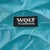 Wolf of Wilderness logo na modré látce.