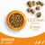 Hondenbrokken in oranje bak, tekst: SENIOR 8+ JAAR, diameter 12,5 mm, dikte 5 mm. Brokjes en afmetingen duidelijk zichtbaar.