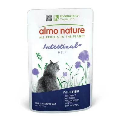Almo Nature Functional Help nedves eledel felnőtt macskáknak hallal. Támogatja az emésztést. Csomagoláson macska és lila virágok láthatók.