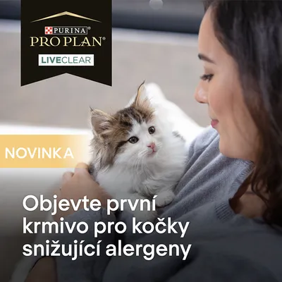 Purina Pro Plan LiveClear. Novinka. Objevte první krmivo pro kočky snižující alergeny. Kočka v náručí osoby.