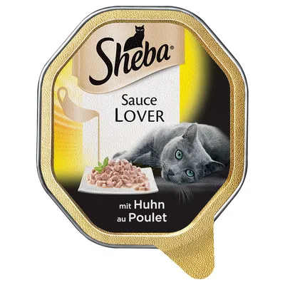 Sheba Sauce Lover kattemad, synlig tekst: mit Huhn au Poulet. Billede af grå kat og tallerken med kødstykker i sauce på emballagen.