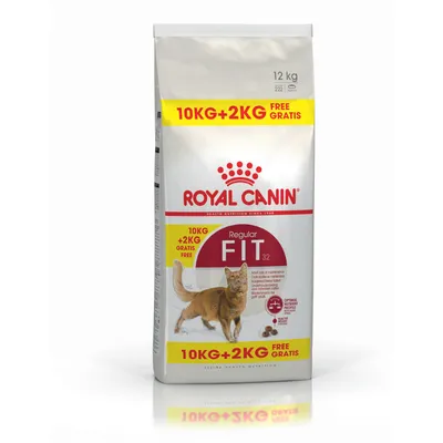 Balení Royal Canin Regular Fit 32, 12 kg. Text: 10KG+2KG FREE GRATIS. Obrázek kočky na přední straně obalu.
