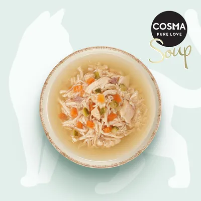Cosma Pure Love Soup. Skål med kycklingsoppa, grönsaksbitar som morot och zucchini.