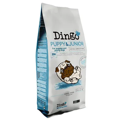 Dingo Puppy & Junior, luonnollinen täysravinto pennuille ja nuorille koirille, 12 kg. Kuvitus koirasta pakkauksessa. Teksti: Good Food for Happy Pets.