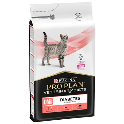 Sac de croquettes pour chat Purina Pro Plan Veterinary Diets DM Diabetes Management, mentions : insulin control, very low carb, antioxidant, isfm, designed to be recyclable.