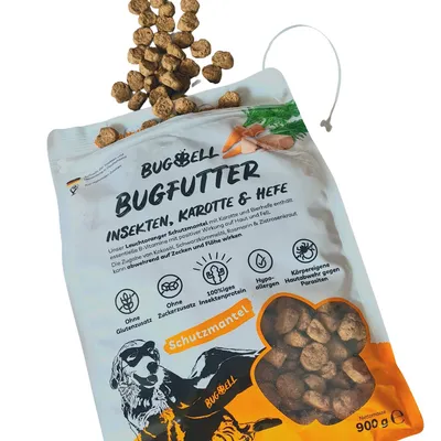 BugBell rovar eledel rovarokkal, sárgarépával és élesztővel. Glutén- és cukormentes, 100% rovarfehérje, hipoallergén, paraziták elleni védőréteg. Nettó tömeg: 900g.