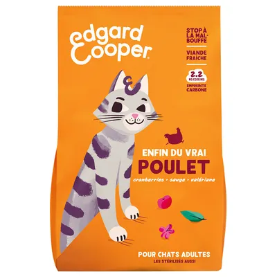 Edgard Cooper kattenvoer, enfin du vrai poulet, cranberries, salie, valeriaan. Viande fraîche, 2.2 kg CO2e/kg, pour chats adultes, stop à la malbouffe. Tekst deels in het Frans.