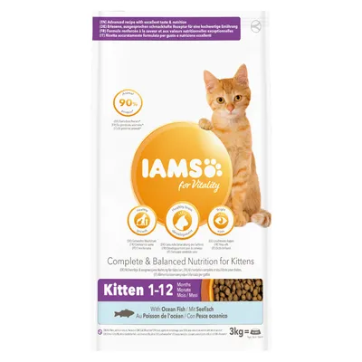 IAMS for Vitality Kitten 1–12 Months, Ocean Fish, 3 kg. Kuva oranssista kissasta ja nappuloista. Teksti: 90 % eläinproteiinia, Complete & Balanced Nutrition for Kittens.