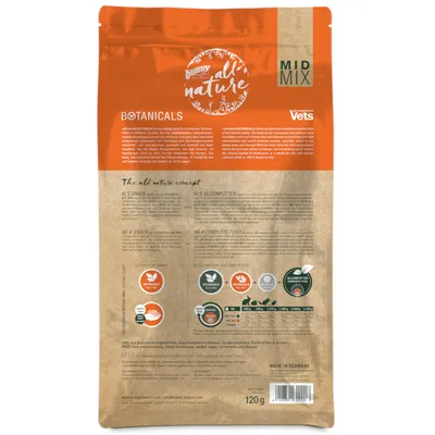 Упаковка Bunny all nature Botanicals MID MIX 120 г, информация о составе и кормлении, значки без консервантов и красителей, таблица веса для разных животных, текст на английском и немецком. Упаковка Bunny all nature Botanicals MID MIX 120 г, информация о составе и кормлении, значки без консервантов и красителей, таблица веса для разных животных, текст на английском и немецком.