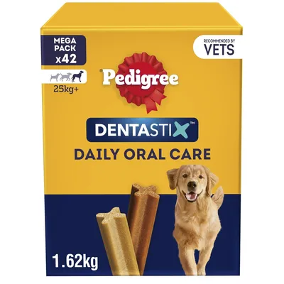 Pedigree Dentastix Daily Oral Care, mega pack of 42 for pets over 25kg, recommended by vets, 1.62kg box shown with two dental sticks.