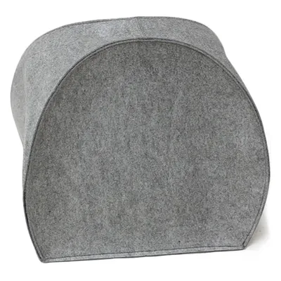 Šedá plstěná jeskyně s polokruhovým tvarem, vhodná jako útočiště pro domácí mazlíčky.