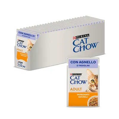 Confezione multipla di bustine Purina Cat Chow Adult con agnello e fagiolini, ingredienti naturali. Testo visibile: 'CON AGNELLO E FAGIOLINI', 'ADULT', 'INGREDIENTI NATURALI'.