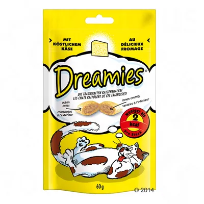 Dreamies grickalice za mačke s okusom sira, 60 g. Tekst: manje od 2 kcal po komadu, izvana hrskavo, iznutra kremasto. Prikaz dvije mačke i ilustracija grickalica.