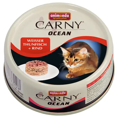 Scatoletta Animonda Carny Ocean, testo visibile: WEISSER THUNFISCH + RIND, immagine di un gatto e porzione di alimento umido.