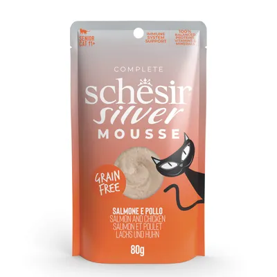 Schesir Silver Mousse, sin cereales, salmón y pollo, gato senior 11+, apoyo al sistema inmunitario, proteínas 100% equilibradas, vitaminas y minerales, 80g.