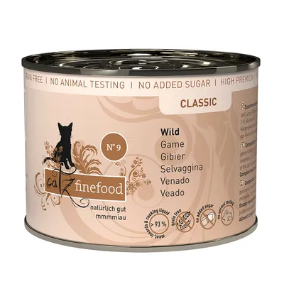 Conservă catz finefood No. 9 Classic pentru pisici, Wild (vânat), 93 % carne și lichid de gătit, fără cereale, fără adaos de zahăr, netestat pe animale. Text în engleză, germană, franceză.