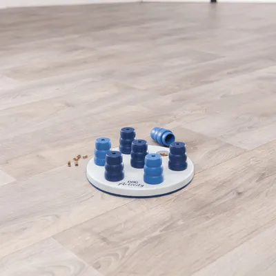 Trixie Dog Activity Mini Solitaire