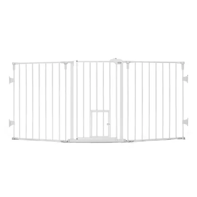 Carlson Flexi Extra-Wide Barrier Fence with Small Animal Door