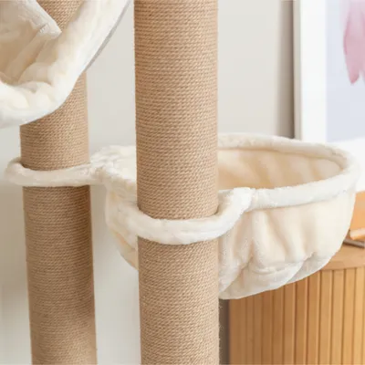 Trixie Amadeus XXL -raapimispuu Trixie Amadeus XXL -raapimispuu