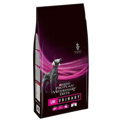 Purina Pro Plan Veterinary Diets UR Urinary, opakowanie z wizerunkiem psa, widoczne napisy: URINARY, 55, symbole i tabela składu na boku opakowania.