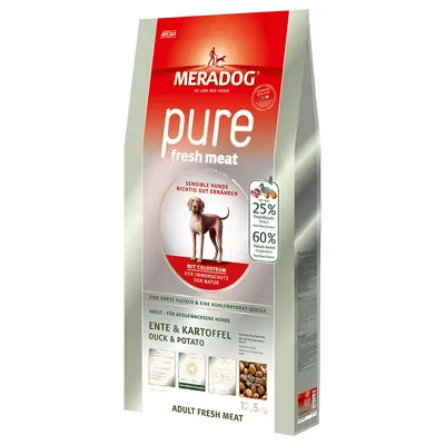 Meradog pure fresh meat kachna a brambory pro dospělé psy, s kolostrem, 25 % rybí moučky, 60 % podíl masa, 12,5 kg.