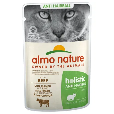 Влажный корм для взрослых кошек almo nature holistic anti hairball с говядиной, 70 г. Надписи: 'product not tested on animals', 'owned by the animals', 'adult cat - wet food'.