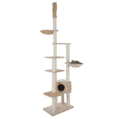 Klatrestativ til katte i beige stof og sisal, flere platforme, hængekøje med sovende kat, hule med rund åbning, højt design til indendørs brug.