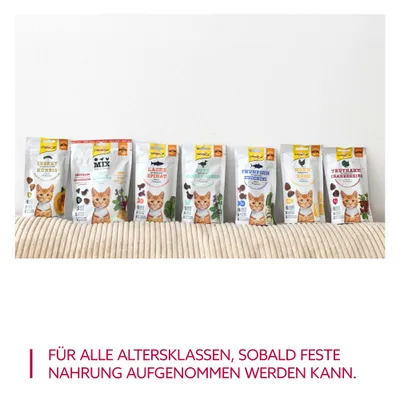 GimCat Katzensnacks in verschiedenen Sorten, darunter Insekt Kürbis, Lachs Spinat, Thunfisch Zucchini. Für alle Altersklassen, sobald feste Nahrung aufgenommen werden kann. GimCat Katzensnacks in verschiedenen Sorten, darunter Insekt Kürbis, Lachs Spinat, Thunfisch Zucchini. Für alle Altersklassen, sobald feste Nahrung aufgenommen werden kann.