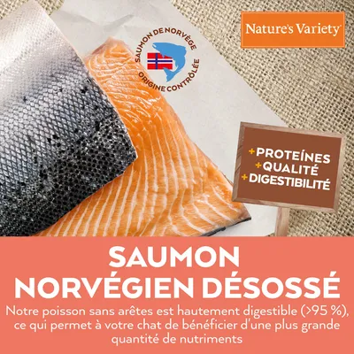 Nature’s Variety, saumon norvégien désossé. Texte : Saumon de Norvège origine contrôlée, +protéines +qualité +digestibilité, hautement digestible (>95 %), sans arêtes.