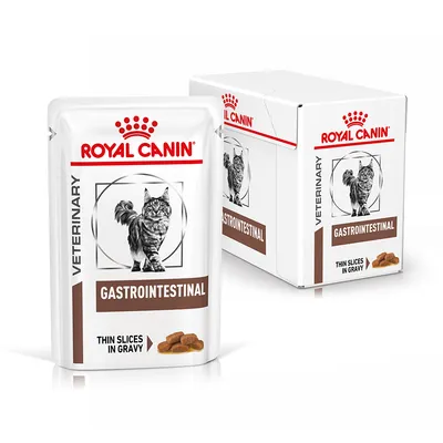 Royal Canin Veterinary Gastrointestinal Thin Slices in Gravy. Verpackung mit Katzenbild und braunem Design.