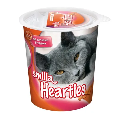 Smilla Hearties cat treat tub with image of grey cat, visible text: 'mit tierischen Proteinen' (German), plastic packaging with lid.
