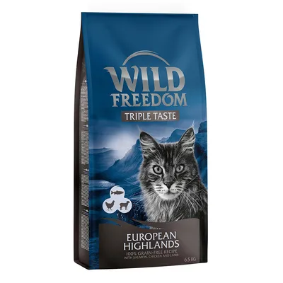 Wild Freedom Triple Taste European Highlands torrfoder för katt, 100 % spannmålsfritt med lax, kyckling och lamm, 6,5 kg synligt på förpackningen.