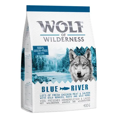 Wolf of Wilderness Blue River, 100 % viljaton resepti, paljon tuoretta kananlihaa ja lohta metsämarjoilla, juurilla ja villiyrteillä, 400 g.