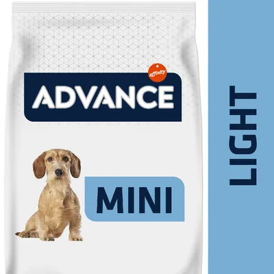 Sac de croquettes avec un chien, marque Advance affinity, texte visible : MINI et LIGHT.
