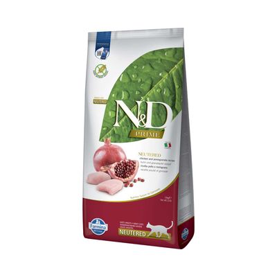 N&D Prime Neutered kuracie a granátové jablko recept, Farmina Pet Foods, vyobrazenie kuracieho mäsa a granátového jablka na obale.