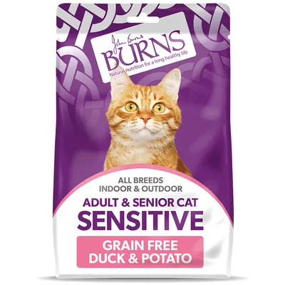 Burns Sensitive grain free duck and potato food for adult and senior cats, suitable for all breeds, indoor and outdoor use.