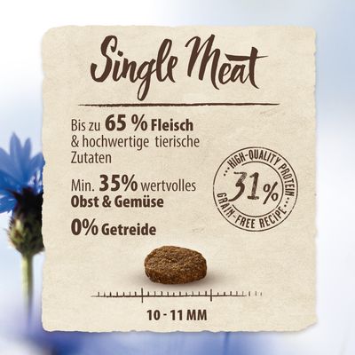 Single Meat. Bis zu 65% Fleisch, hochwertige tierische Zutaten, min. 35% Obst & Gemüse, 0% Getreide, 31% Protein, Grain-Free Rezept. Kroketten-Größe: 10-11 mm.