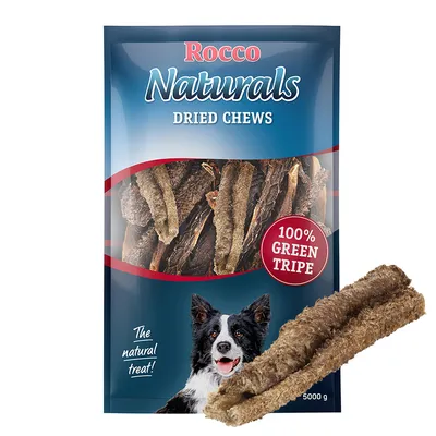 Rocco Naturals Dried Chews, 100% Green Tripe, sachet de friandises séchées pour chien, poids visible : 5000 g, photo du produit et d’un chien sur l’emballage.