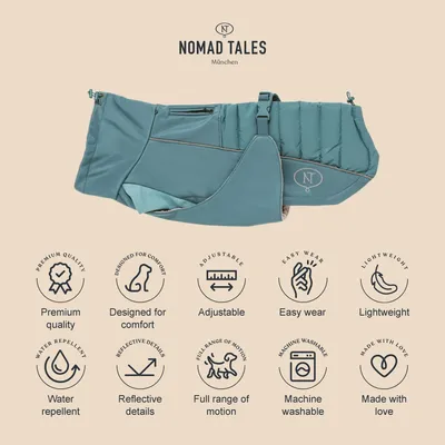 Nomad Tales München pláštěnka pro psy. Vlastnosti: prémiová kvalita, komfortní design, nastavitelná, snadné oblékání, vodoodpudivá, reflexní prvky, plná volnost pohybu, pratelná v pračce, vyrobeno s láskou.