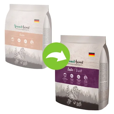 Venandi Animal Premium kissanruoka, ankka. Vasen: 80 % eläinproteiinia, 20 % kasviproteiinia. Oikea: 85 % eläinproteiinia, 1,5 % kasviproteiinia. Valmistettu Saksassa. Venandi Animal Premium kissanruoka, ankka. Vasen: 80 % eläinproteiinia, 20 % kasviproteiinia. Oikea: 85 % eläinproteiinia, 1,5 % kasviproteiinia. Valmistettu Saksassa.