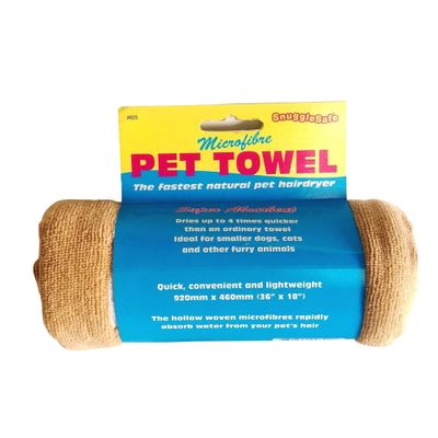 Dog with brown blanket, label visible. Product shows a blanket for pets.