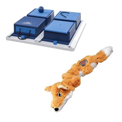 Jouet en peluche Kong Wild Knots renard orange et jeu d’intelligence Dog Activity avec cases bleues, pastille rouge avec symbole pourcentage visible en haut à droite.