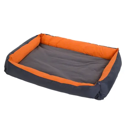 Cama rectangular para mascotas con superficie gris y borde naranja, acolchada para mayor comodidad. Cama rectangular para mascotas con superficie gris y borde naranja, acolchada para mayor comodidad.