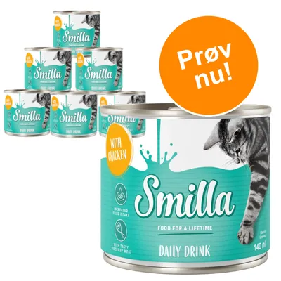 Smilla Daily Drink 140 ml dåser med kat, teksten 'WITH CHICKEN', 'Increased fluid intake', 'With tasty pieces of meat' og orange cirkel med 'Prøv nu!'. Pakke med seks dåser.