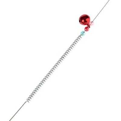 Legetøjsstav med sølvfarvet spiral fjeder og rød klokke kugle, dekoreret med små blå og lyserøde perler.